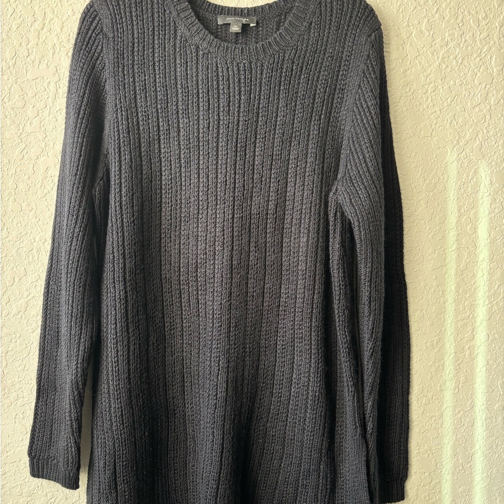 Ann Taylor Charcoal Ribbed Crew Neck Sweater